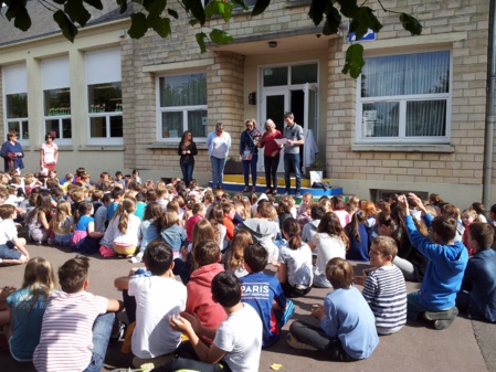 Merci à la bibliothèque ! Merci à la bibliothèque !