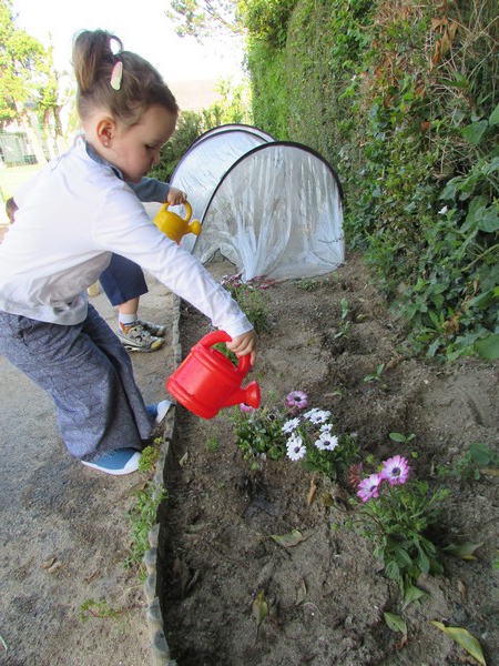 Les petits jardiniers