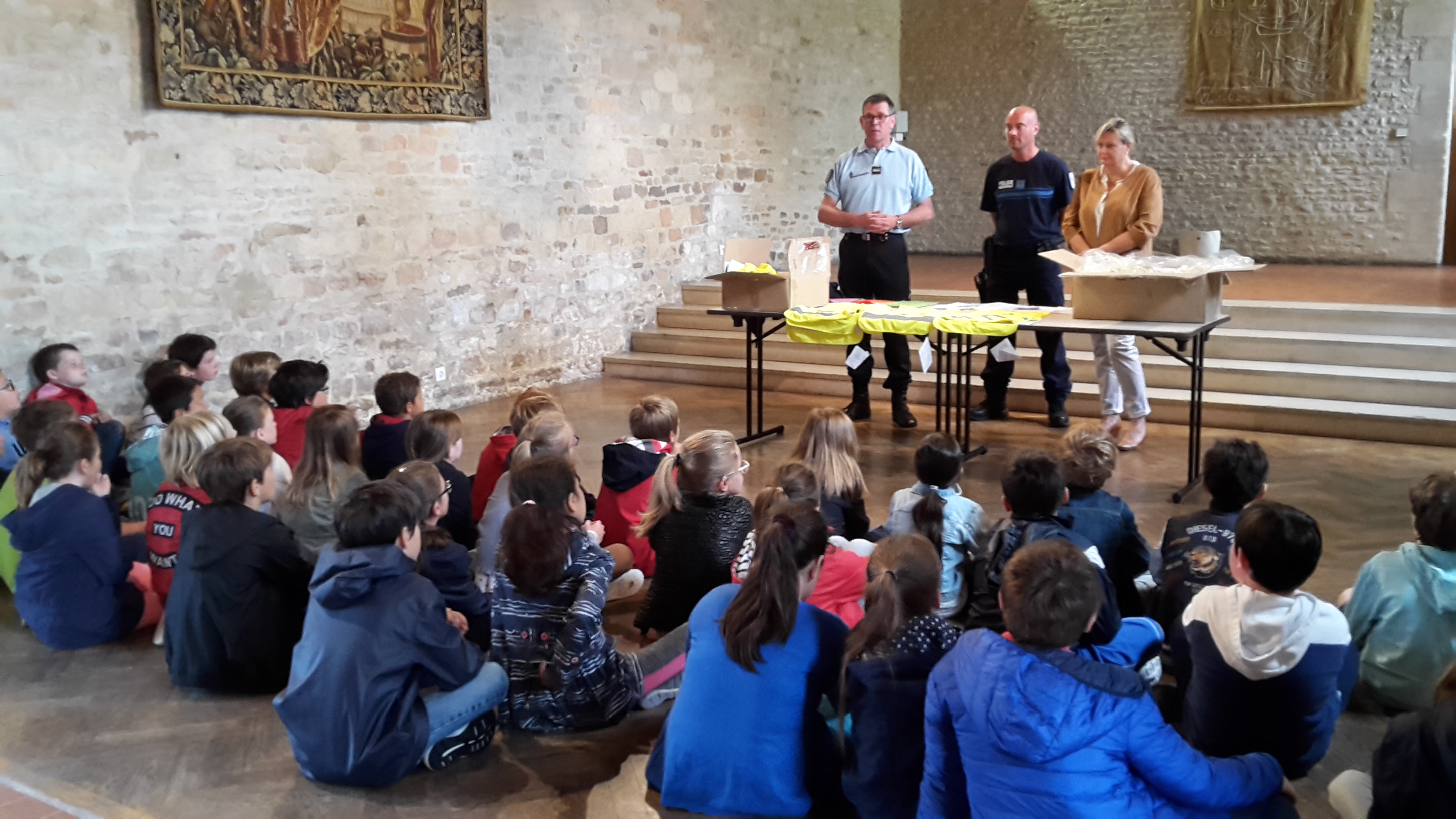 Remise du Permis Piéton en CE2 Remise du Permis Piéton en CE2