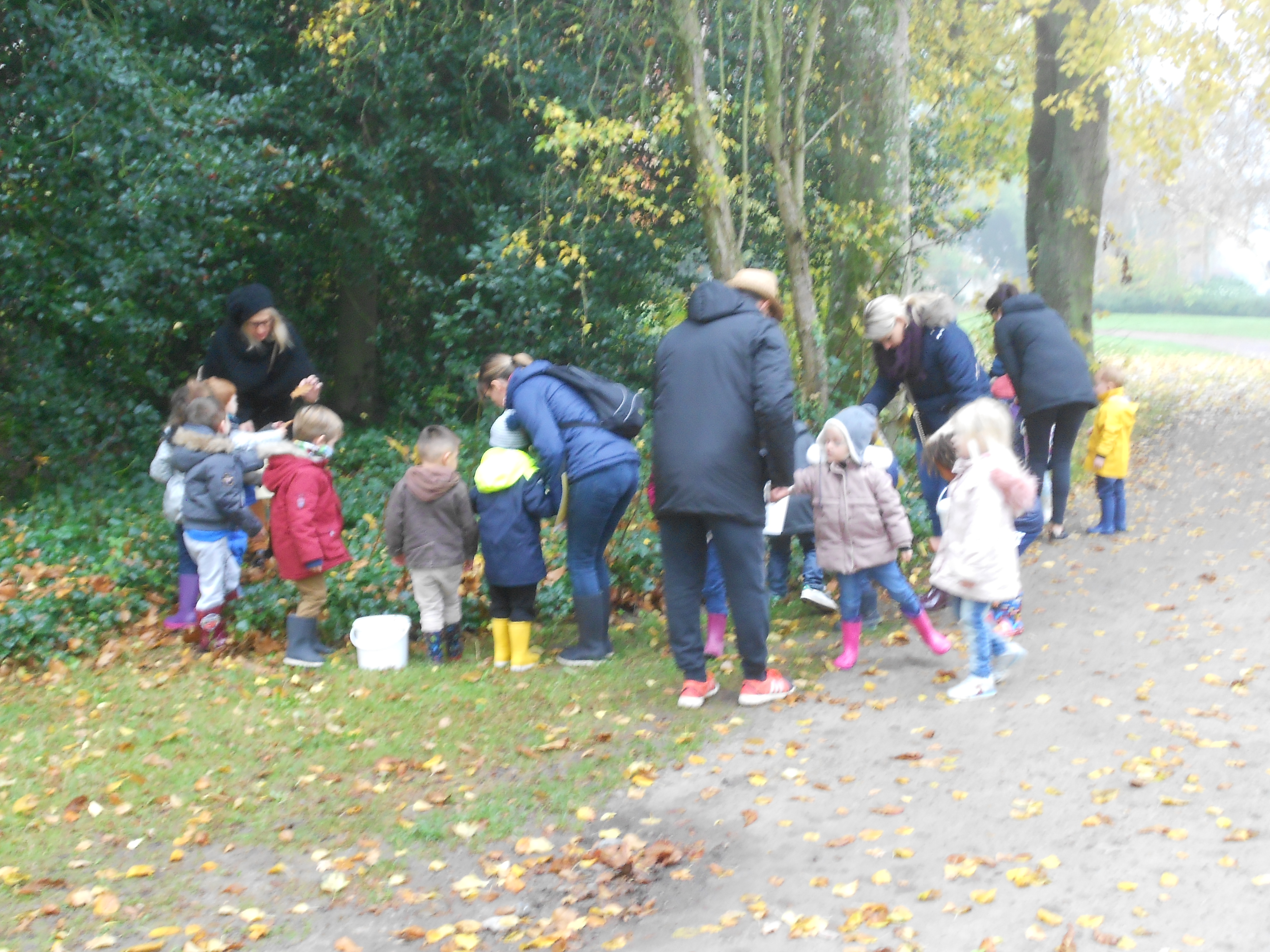 Les PS MS au parc de la Fossette