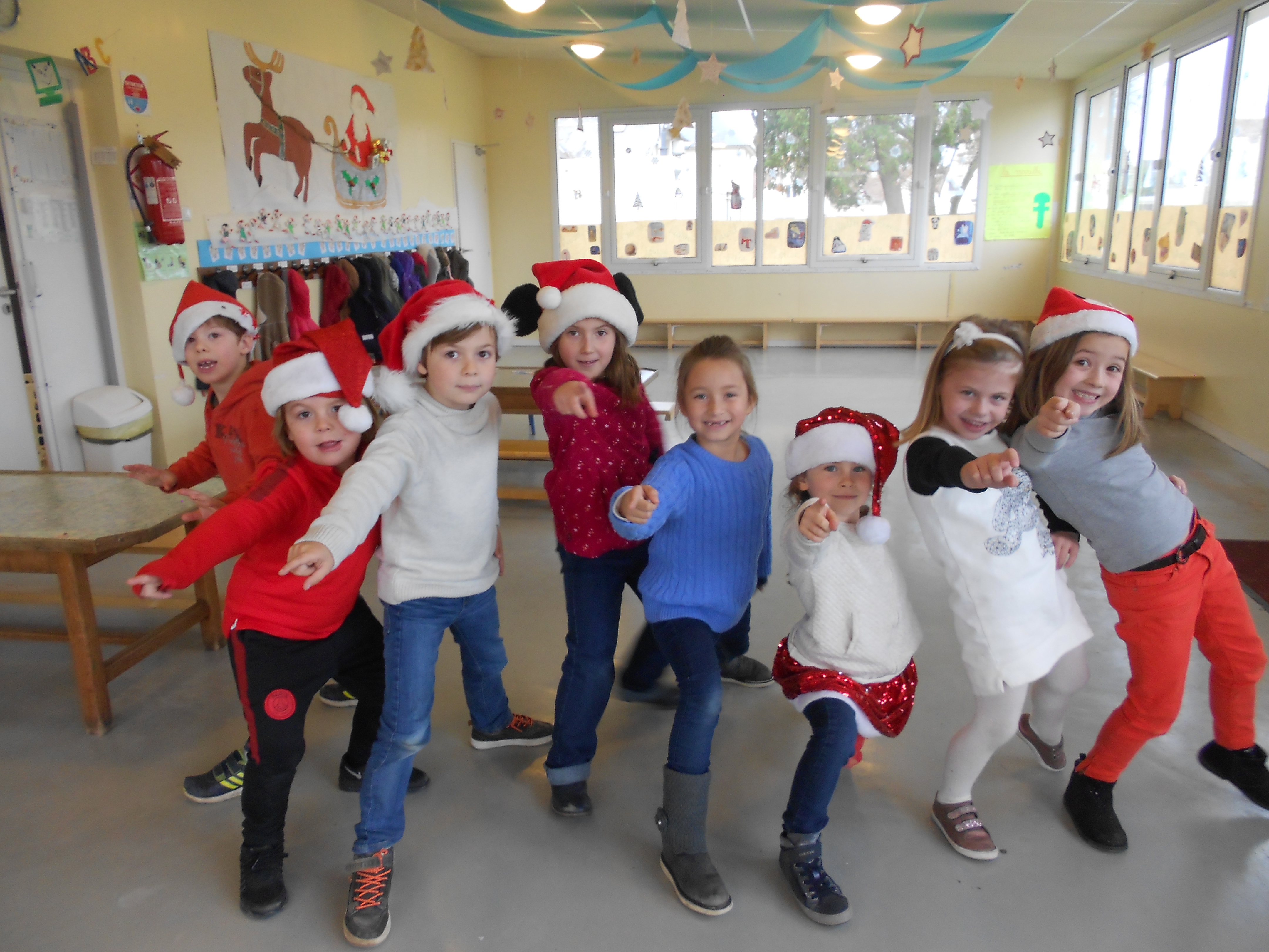 Le théâtre de Noël des CP Le théâtre de Noël des CP