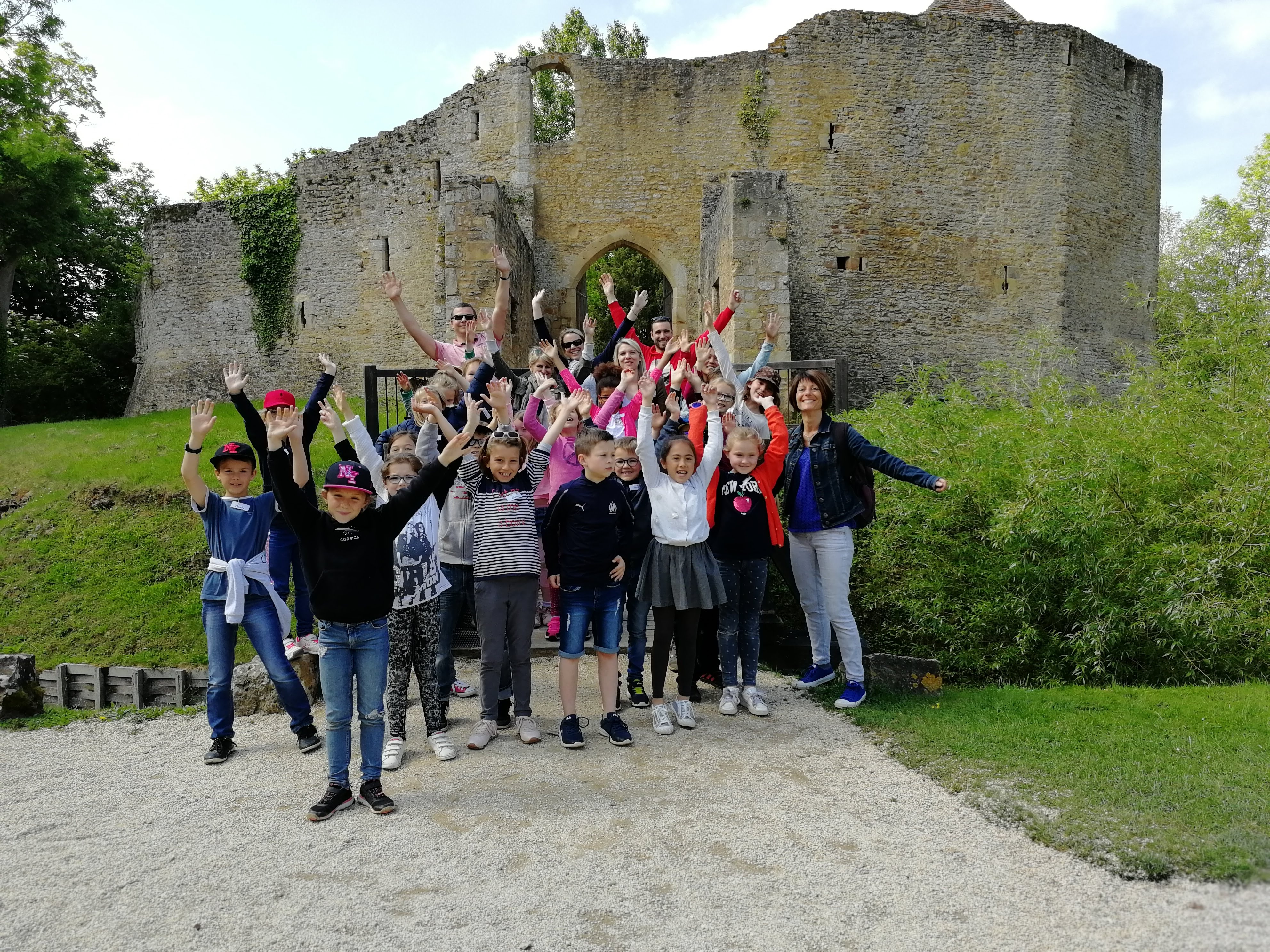 Les CE1/CE2 au château de Crèvecoeur