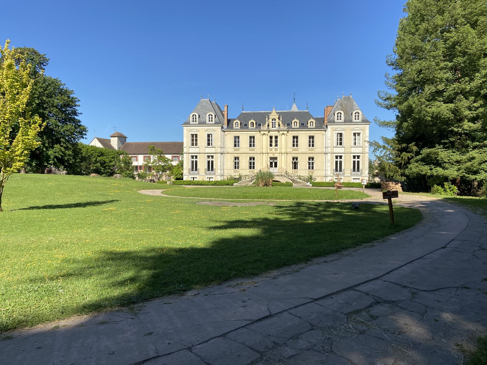 Sortie des CP à la ferme pédagogique de OUEZY