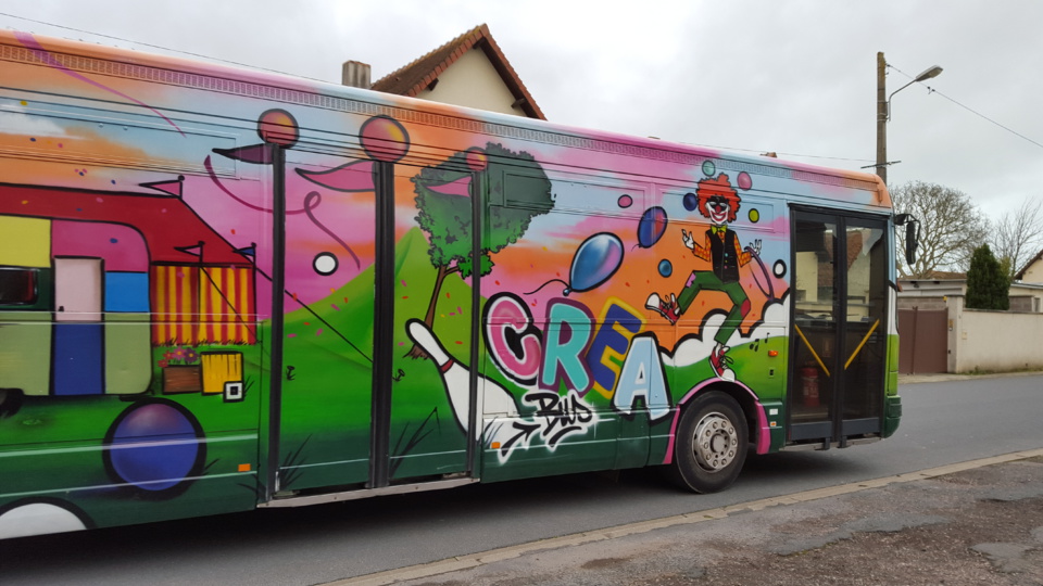 CREA'bus présente Ptite Planète! CREA'bus présente Ptite Planète!
