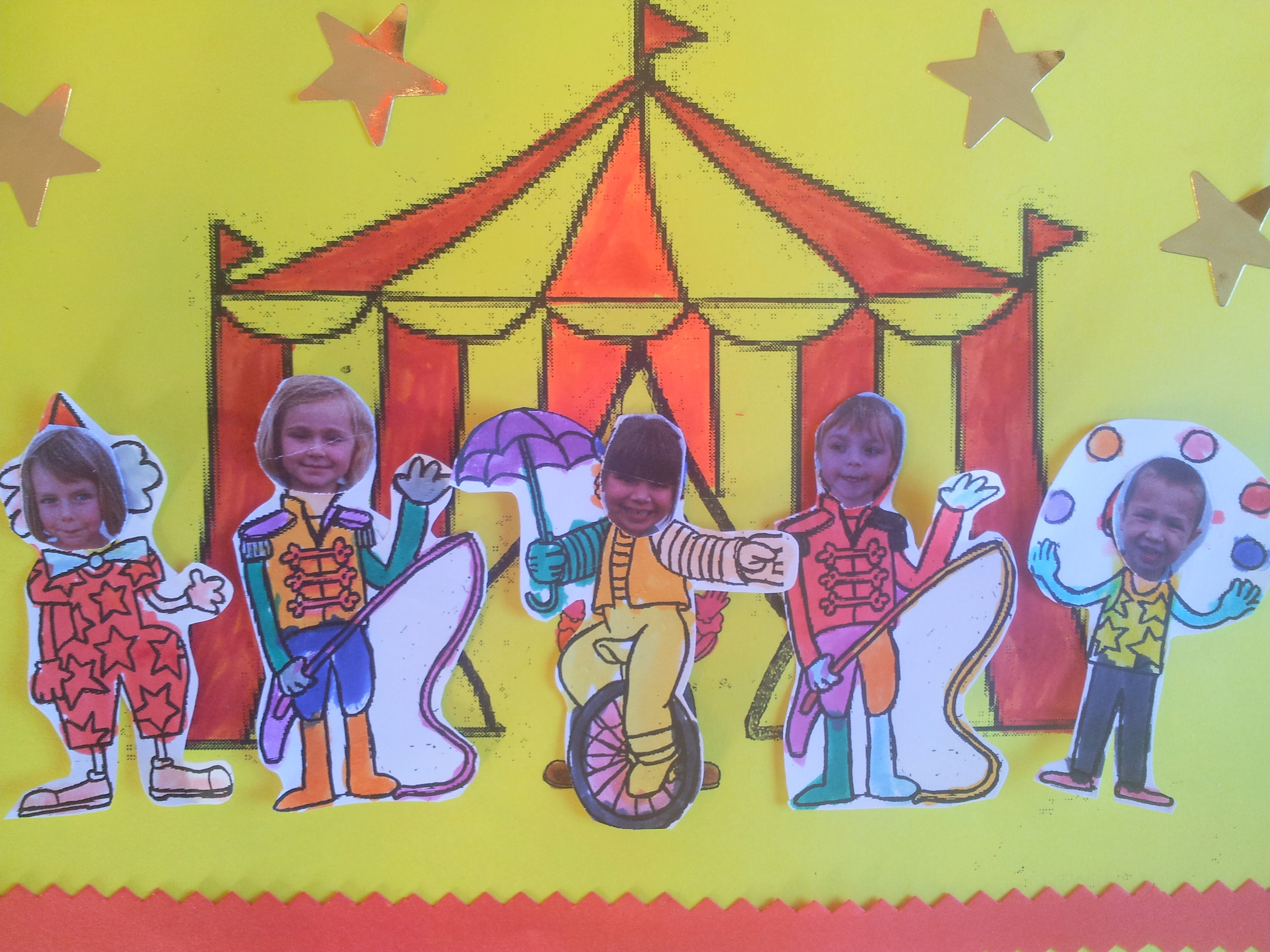 Le cirque arrive ! Le cirque arrive !