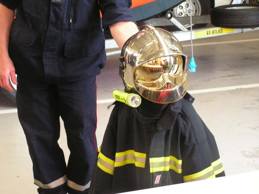 Visite de la caserne des pompiers.