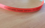 DEs bracelets pour aider l'Association