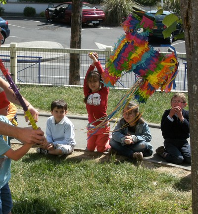 pinata 001.jpg pinata 001.jpg